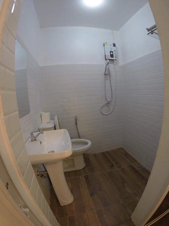 Hostel 24 Poshtel Chiangmai Chiang Mai Zewnętrze zdjęcie