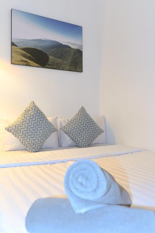 Hostel 24 Poshtel Chiangmai Chiang Mai Zewnętrze zdjęcie
