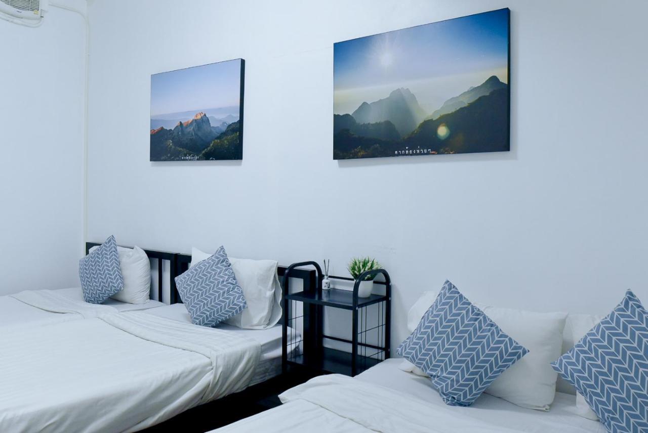Hostel 24 Poshtel Chiangmai Chiang Mai Zewnętrze zdjęcie